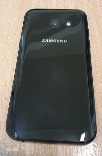 Samsung Galaxy A3 2017 (foto #2)