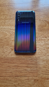 Samsung Galaxy A50 (2 foto / 6)