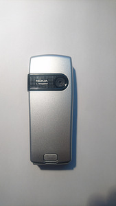 Nokia 6230i (2 фото из 2)