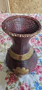 Деревянная напольная ваза