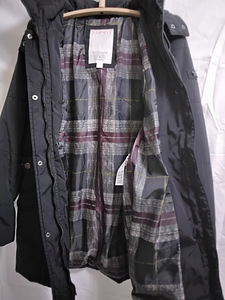 Зимняя куртка Esprit. (6 фото из 6)