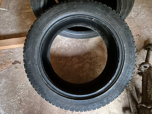 Talverehvid Continental IceContact 2 255/45 R18 (2 foto / 2)