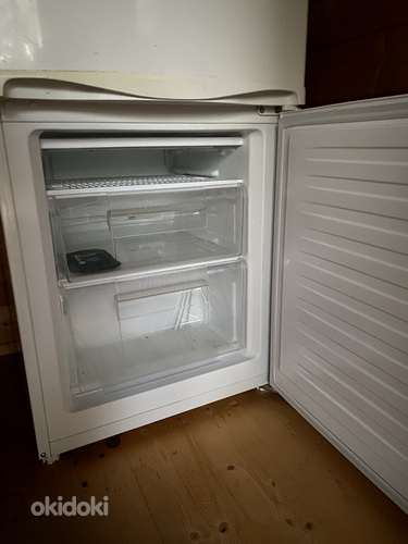 Холодильник Schaub Lorenz (фото #3)