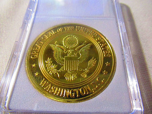 Federal Bureau of Investigation ( FBI ) Challenge Coin (1 foto / 2)