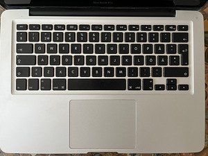 Apple MacBook Pro A1278 (2 foto / 9)