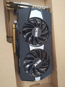 ATI AMD Radeon R9 200 Series (1 фото из 4)
