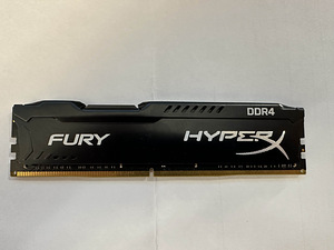 HyperX 16Gb DDR4 2400Mhz (1 foto / 2)