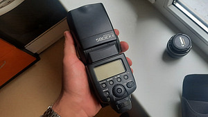 Canon speedlite 580 EX 2 (1 foto / 2)
