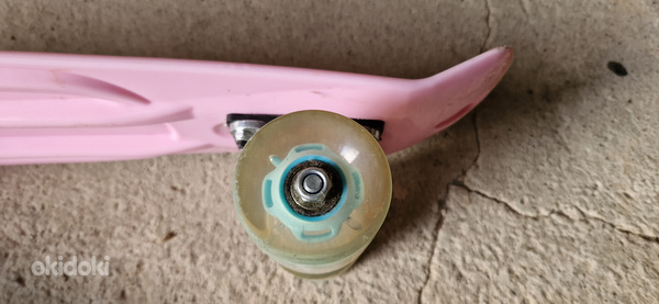 Скейтборд 56 см, розовый (фото #5)