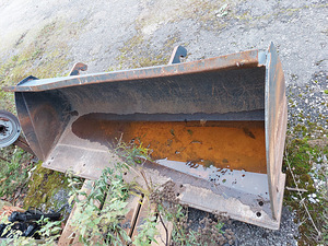 Laadur Hytec 1.5T tõstejõuga (2 foto / 6)