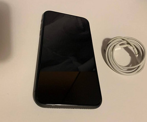 Apple iPhone 11 64GB must (4 foto / 6)