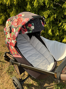 Cybex Priam spring blossom & rose gold komplekt (6 foto / 10)
