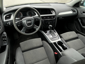 Audi a4 b8 2.7 diisel 140kw automaat 2009a (6 foto / 7)
