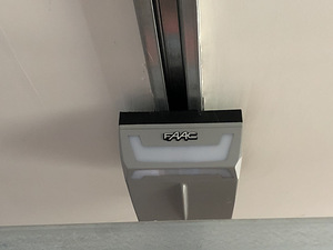 Kinema kvaliteetne garaažiuks automaatikaga (4 foto / 5)