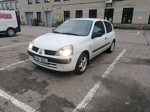 Renault Clio 2003г (1 фото из 7)