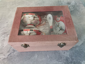 Kinkekomplekt teekomplekt 2-le inimesele karbis (4 foto / 4)