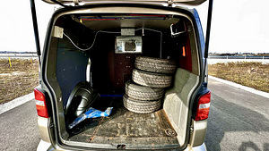 Volkswagen Transporter Combi L1H1 2.5 R5 128 кВт (10 фото из 14)