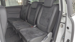 Seat Alhambra 2.0TDI 103 kw (WEBASTO, konks, Alcantra nahk) (5 foto / 15)