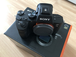 Sony A7III (nagu uus, garantii 1a.) (1 foto / 2)