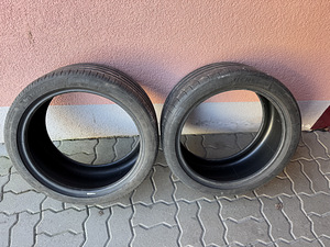 Шина Michelin 255/35 ZR18