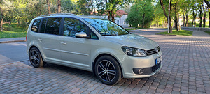 Touran 2.0 TDI (7 фото из 10)