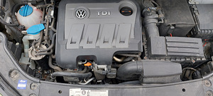 Touran 2.0 TDI (9 фото из 10)