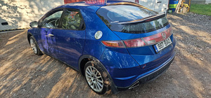Honda Civic 1.8 103kw 2008a (4 foto / 7)