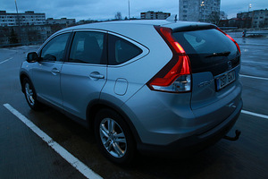 Honda CR-V 2014 (7 foto / 14)