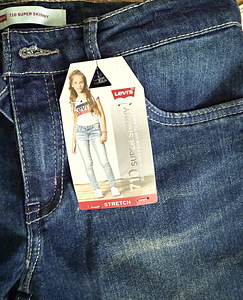 LEVI’S Teismelise Tüdrukule Teksad (4 foto / 4)