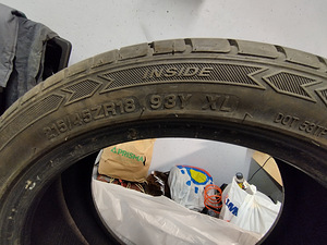 Sailun ATREZZO ZSR 215/45 R18 (6 фото из 7)