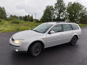 Ford Mondeo Ghia (3 foto / 13)