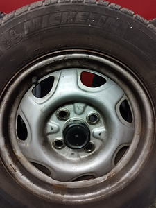 175/70 R13 suverattad Mitsubishi (3 foto / 3)
