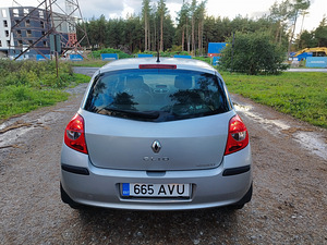 Renault Clio 1.4 EXTREME (4 foto / 15)