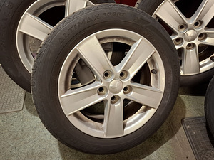 R16 205/55 Mitsubishi Volvo Nissan 5x114.3 (7 foto / 8)