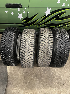 5x120 R15 veljed bridgestone spike 3 rehvidega (3 foto / 3)