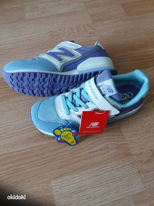 New balance s. 35 (1 foto / 1)
