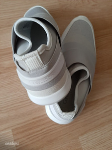 Calvin Klein tossud, suurus 39, uued (2 foto / 2)