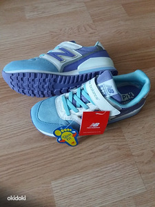 Uued New Balance, 35 (1 foto / 1)
