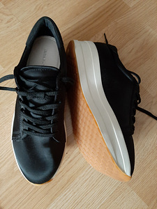 Uued Vagabond 38 (2 foto / 2)