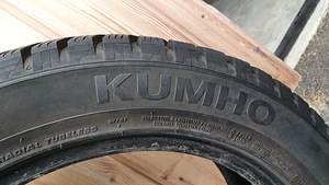 Naastrehvid KUMHO Craft Ice 215/55 R17 (4 foto / 5)