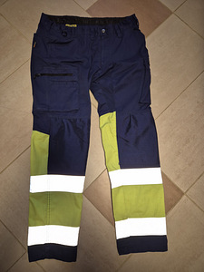 Müüa Bläkrläder No.52 uued kvaliteetsed püksid. (1 foto / 3)