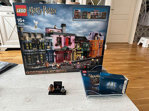 Lego 75978 Diagon Alley (6 foto / 6)