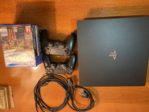 Sony PlayStation 4 pro 1 Tb (7 foto / 10)