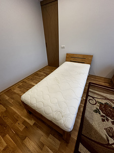 Müüa kasutatud voodi 90cm*200cm koos madratsiga