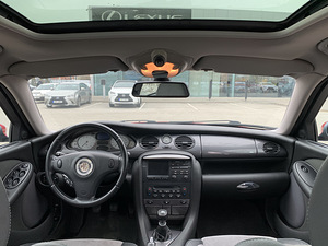 MG ZT190 2.5 V6 140kW (8 foto / 10)