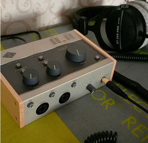 Лучший аудиоинтерфейс Universal Audio VOLT 276 (1 фото из 2)