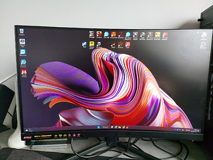MSI Optix MAG241C (1 фото из 2)
