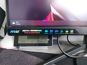 MSI Optix MAG241C (2 фото из 2)