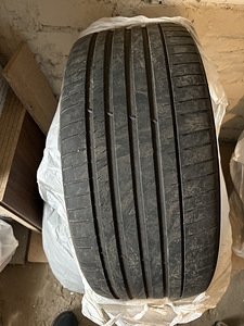 Suverehvid Michelin Pilot Sport R21 275/40. - 2tk (1 foto / 3)
