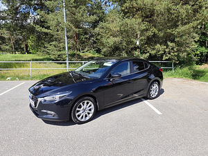 Mazda 3 (6 фото из 6)
